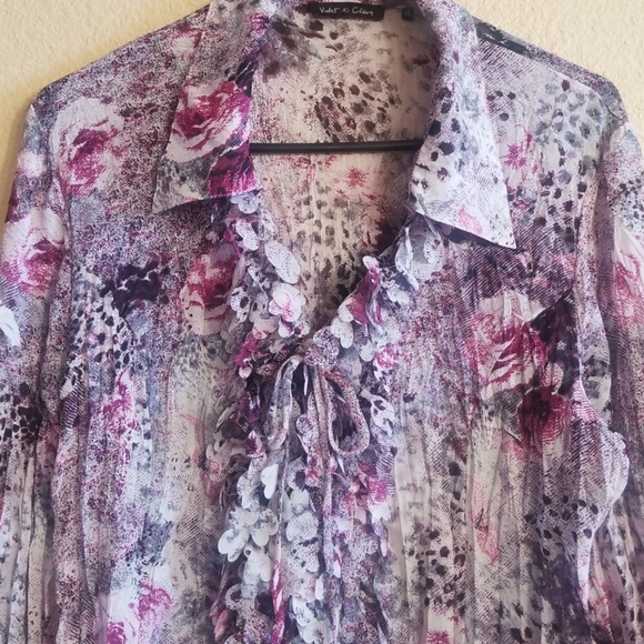 GORGEOUS Violet & Claire Flutter Ruffle Blouse XL - Picture 2 of 8